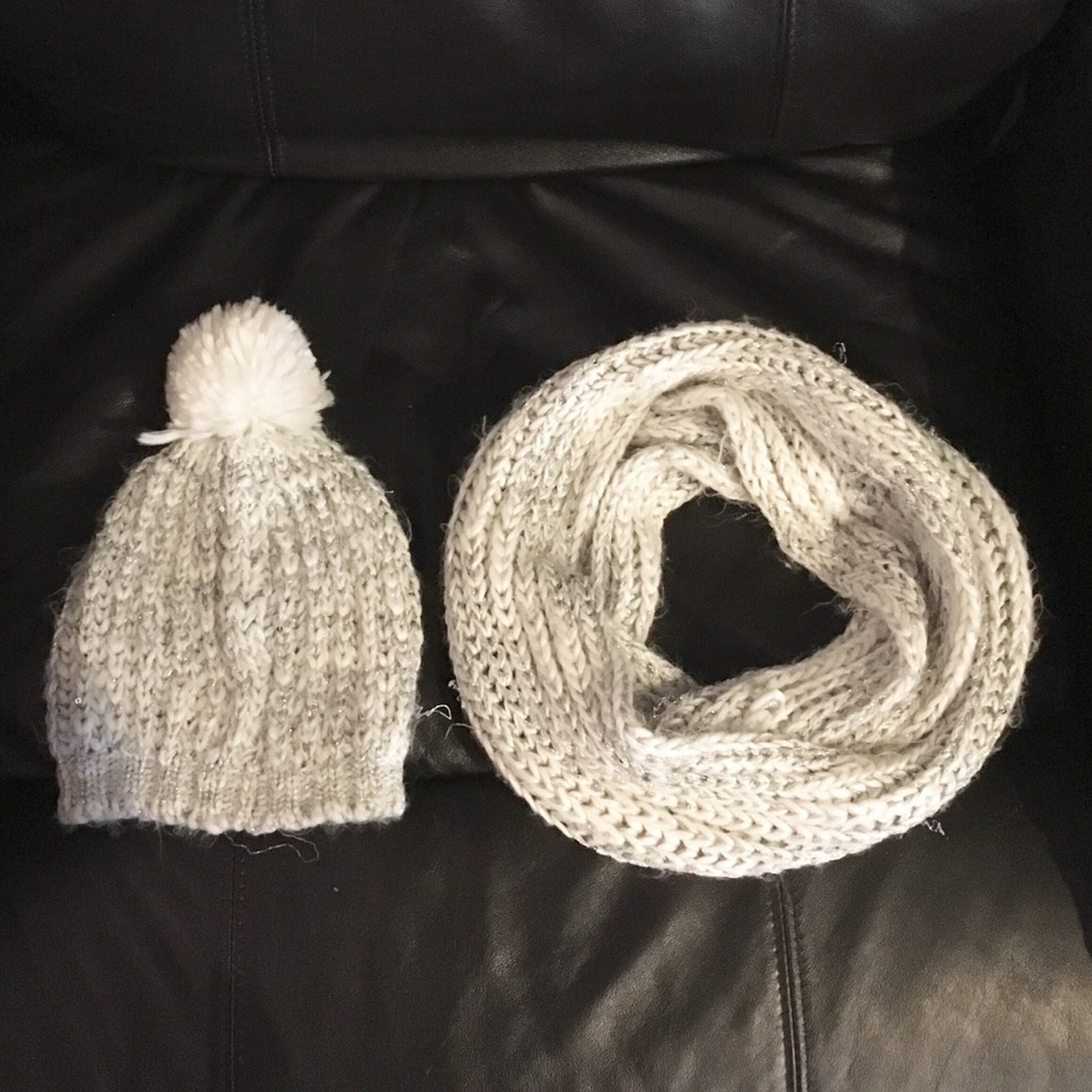 Girls Hat and Scarf Set